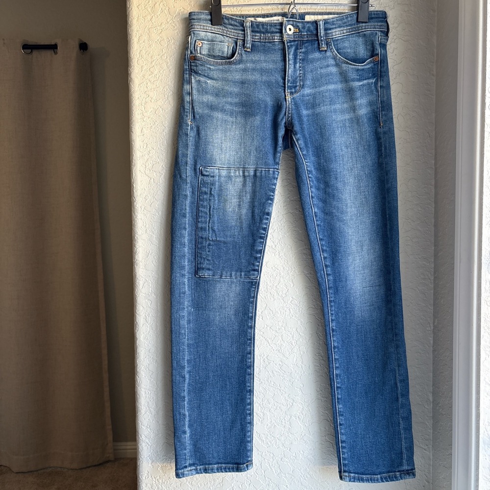 Anthropologie Pilcro Jeans 26 Slim Boyfriend Blue Patch Mid Rise Straight